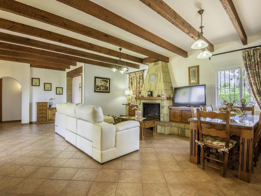 Villa Alcam El Cortijo à Estepona Extérieur photo